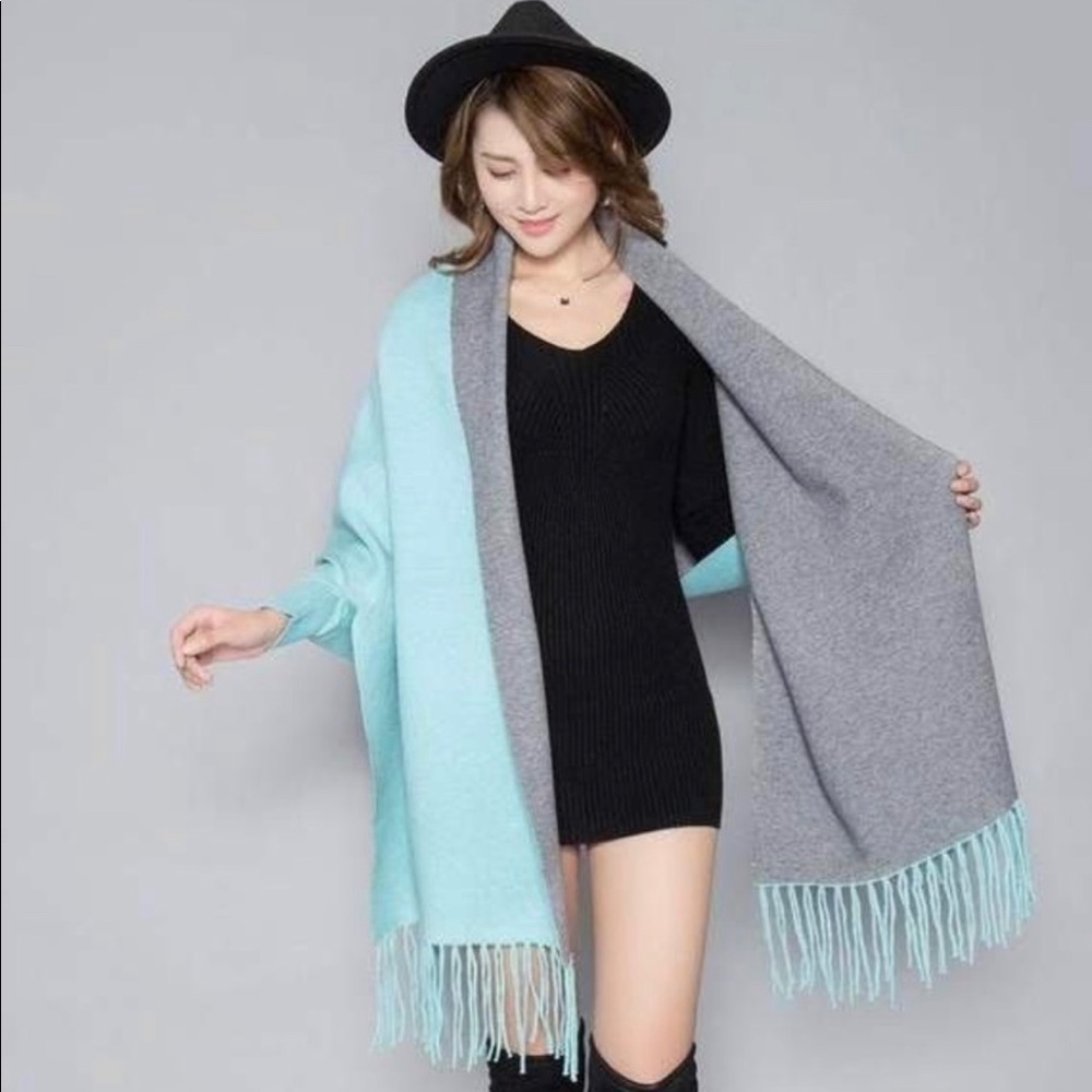 NWT Reversible Cashmere “like” Poncho